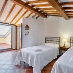 Con Piscina A San Gimignano