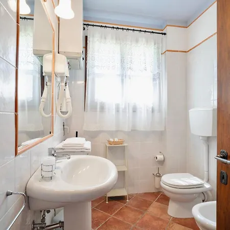 Appart hôtel Con Piscina A San Gimignano